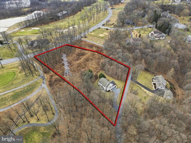 204 IRON VALLEY DR, Lebanon, PA 17042