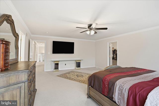 204 IRON VALLEY DR, Lebanon, PA 17042