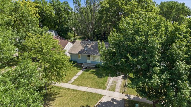 708 19th Street N, Moorhead, MN 56560