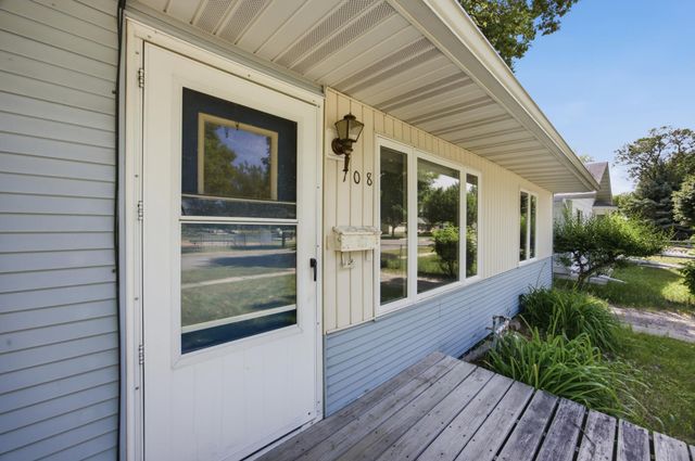 708 19th Street N, Moorhead, MN 56560