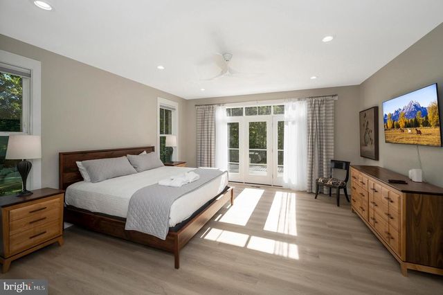 SUNSET LOOP, Mineral, VA 23117