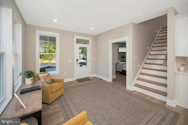 SUNSET LOOP, Mineral, VA 23117