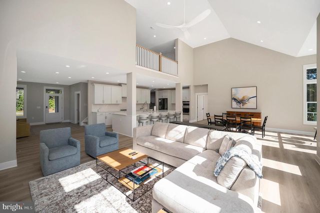 SUNSET LOOP, Mineral, VA 23117