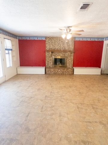 613 Laurel Road, Athens, TX 75751