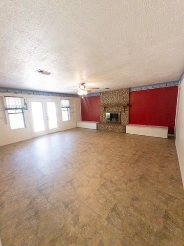 613 Laurel Road, Athens, TX 75751