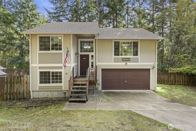 261 NE Jolly Roger Lane, Belfair, WA 98528