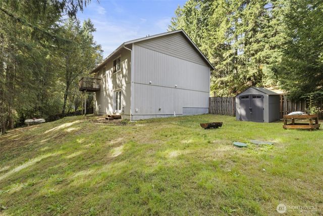 261 NE Jolly Roger Lane, Belfair, WA 98528