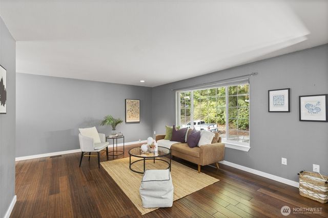 261 NE Jolly Roger Lane, Belfair, WA 98528