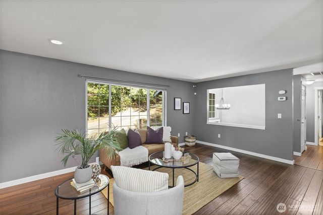 261 NE Jolly Roger Lane, Belfair, WA 98528