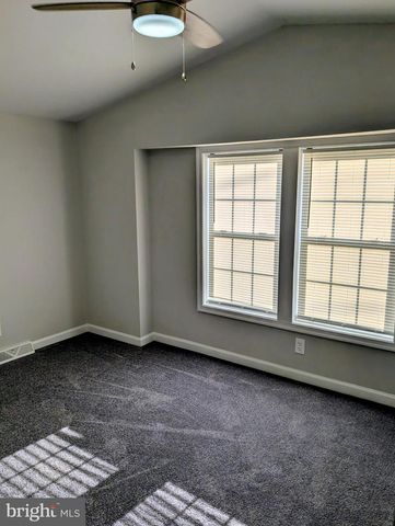 5 DENBIGH LN, Coatesville, PA 19320