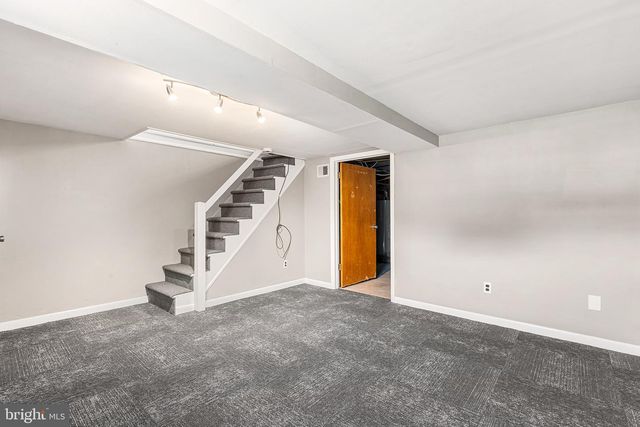 621 BEECH AVE, Glenolden, PA 19036
