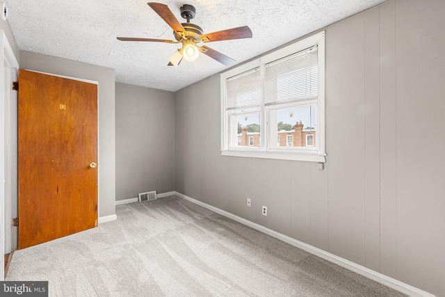 621 BEECH AVE, Glenolden, PA 19036