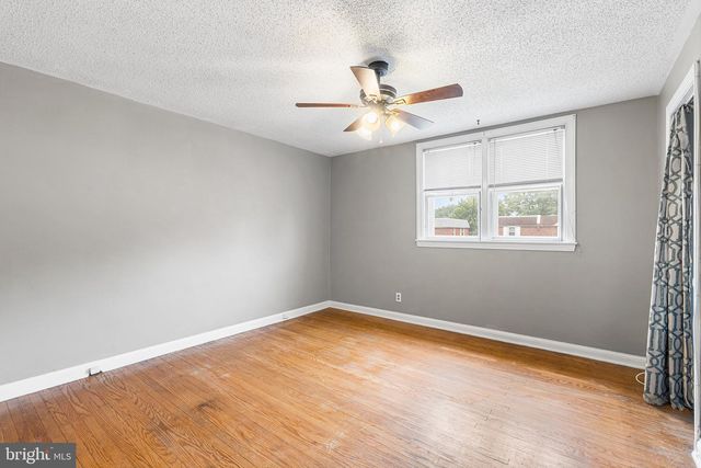 621 BEECH AVE, Glenolden, PA 19036