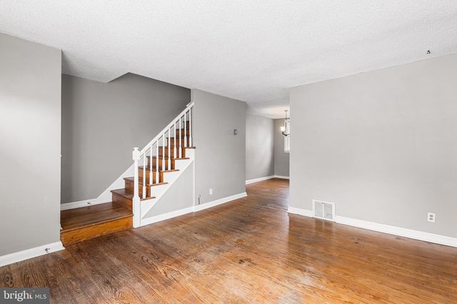 621 BEECH AVE, Glenolden, PA 19036
