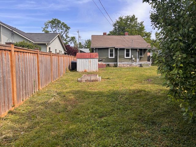 1610 Douglas Ave, Nashville, TN 37206