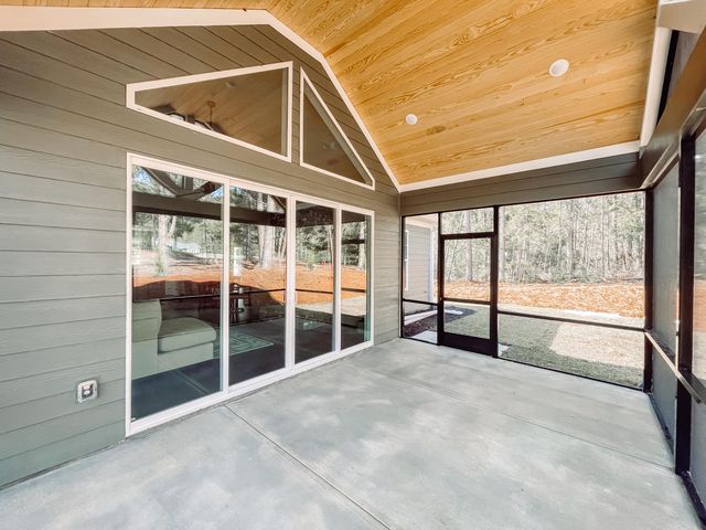 309 Wellington Court, Mc Cormick, SC 29835