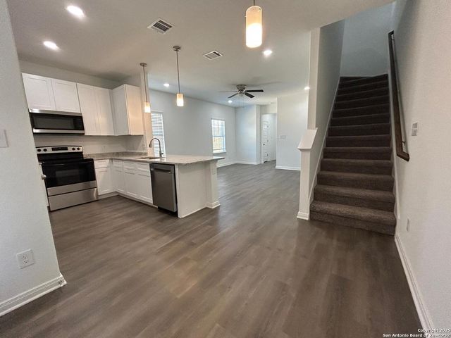 6014 Shashi Place, San Antonio, TX 78244