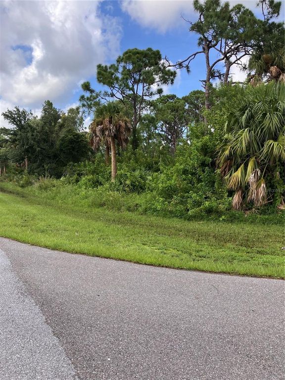 12194 DIETRICH AVENUE, Port Charlotte, FL 33953