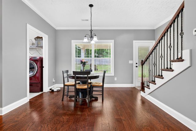 935 Cherry Blossom Ln, Clarksville, TN 37040