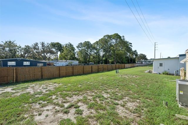 20 HAWAIIAN WAY, Leesburg, FL 34788