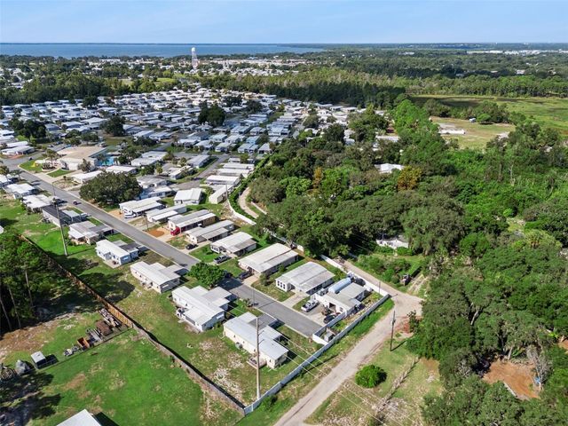 20 HAWAIIAN WAY, Leesburg, FL 34788