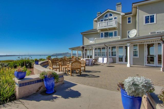 4100 Cabrillo Highway 104, Half Moon Bay, CA 94019