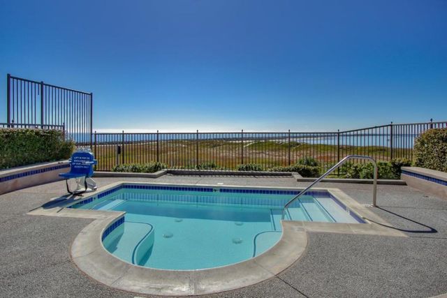 4100 Cabrillo Highway 104, Half Moon Bay, CA 94019