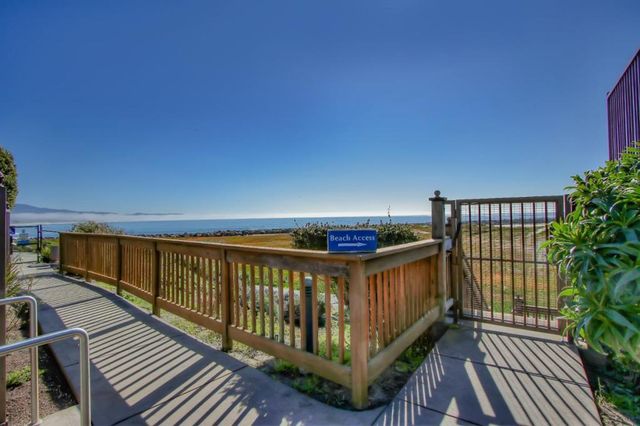 4100 Cabrillo Highway 104, Half Moon Bay, CA 94019
