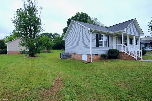 1324 Whitsett Street, Burlington, NC 27215