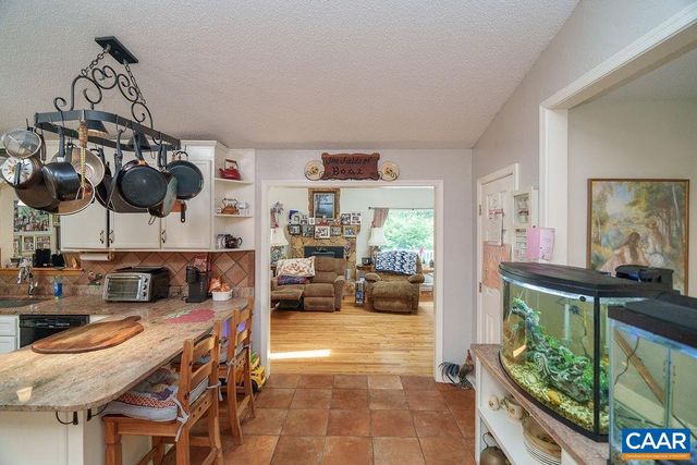 2220 RIDGEWAY LN, Charlottesville, VA 22911