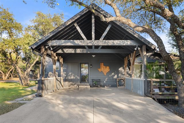 220 Fawn Meadow DR, Dripping Springs, TX 78620