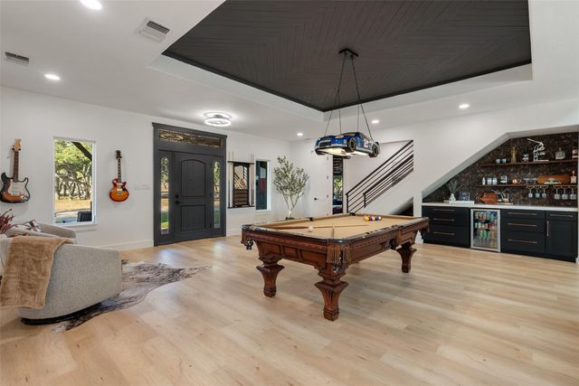 220 Fawn Meadow DR, Dripping Springs, TX 78620