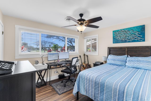 5581 SW 13th Street, Plantation, FL 33317