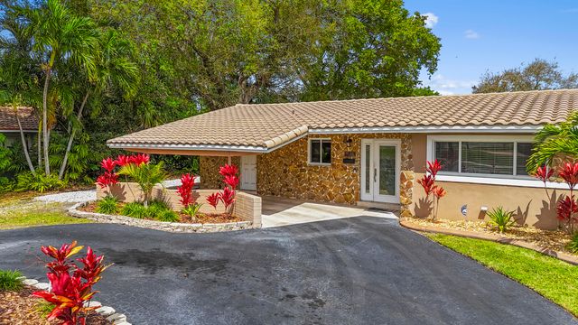 5581 SW 13th Street, Plantation, FL 33317