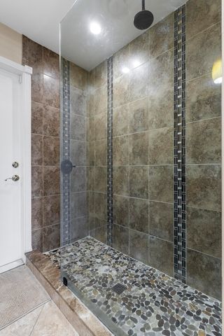 5581 SW 13th Street, Plantation, FL 33317