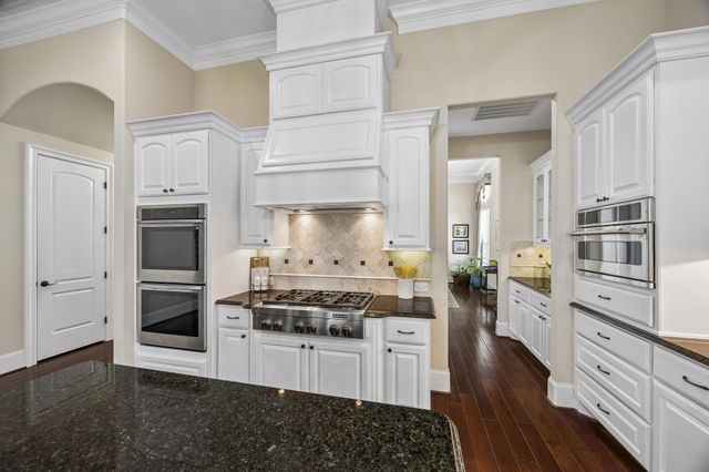 2322 Red Fox Drive, Missouri City, TX 77459