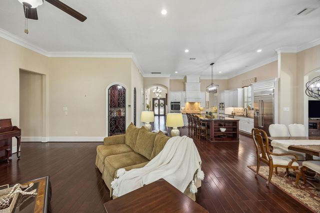 2322 Red Fox Drive, Missouri City, TX 77459