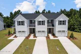 215 Verrazzano Lane, Jacksonville, NC 28546