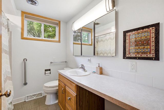 117 Alden Drive, Madison, WI 53705