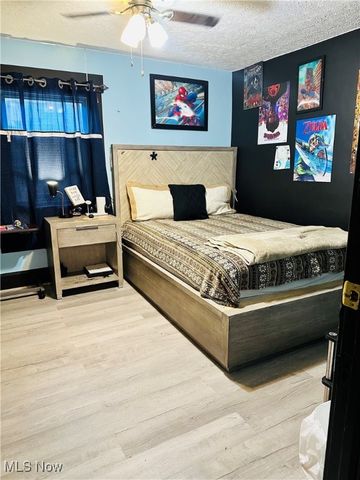 2616 Crown Place NW, Canton, OH 44708