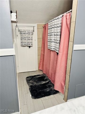 2616 Crown Place NW, Canton, OH 44708