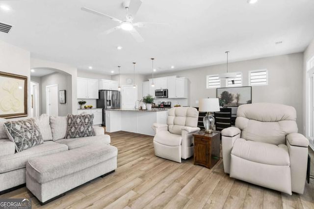 127 Laurel Farms Lane, Dallas, GA 30157