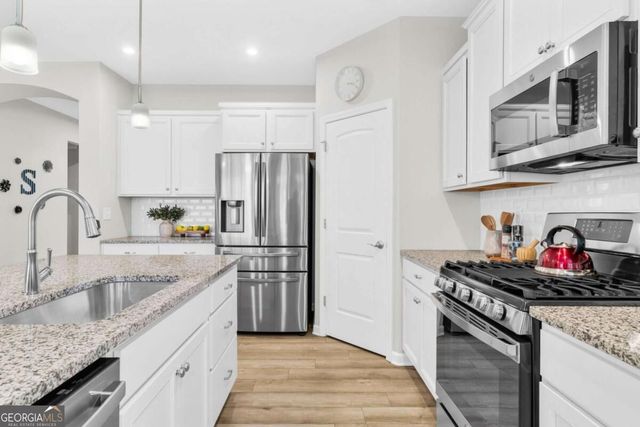 127 Laurel Farms Lane, Dallas, GA 30157