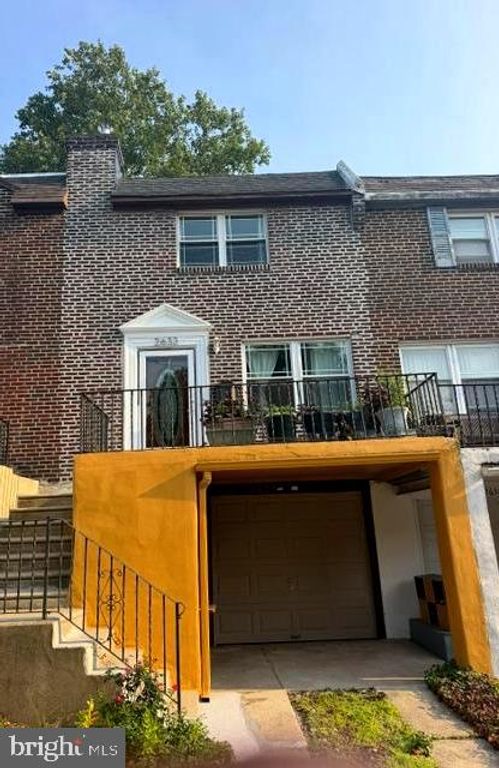 2633 SORENTO RD, Philadelphia, PA 19131