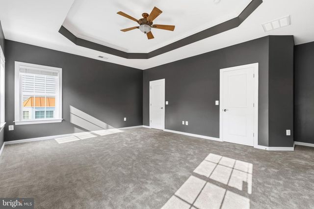 2114 JELLICO CT, Woodbridge, VA 22191