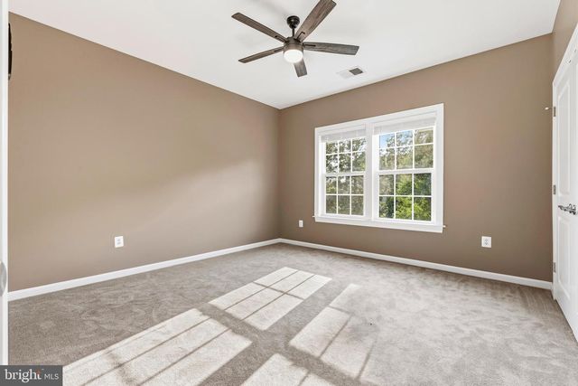 2114 JELLICO CT, Woodbridge, VA 22191