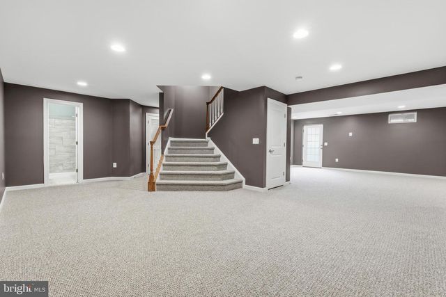 2114 JELLICO CT, Woodbridge, VA 22191