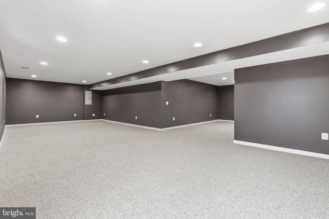 2114 JELLICO CT, Woodbridge, VA 22191