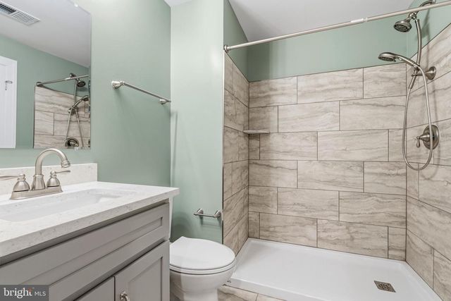 2114 JELLICO CT, Woodbridge, VA 22191