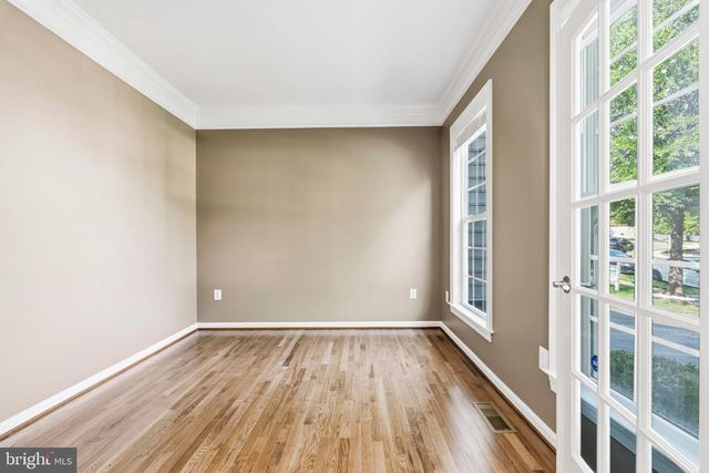 2114 JELLICO CT, Woodbridge, VA 22191